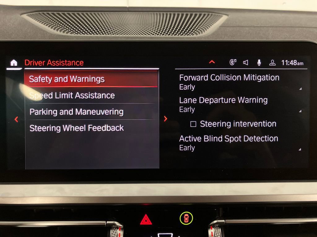 Used 2022 BMW 330i Sedan w/ M Sport Package image 26