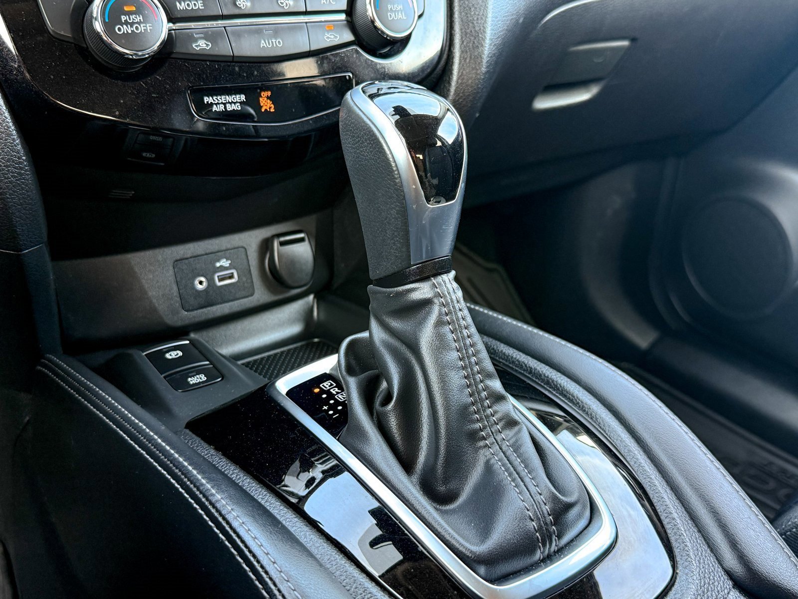 Used 2020 Nissan Rogue Sport SL w/ Premium Package image 27