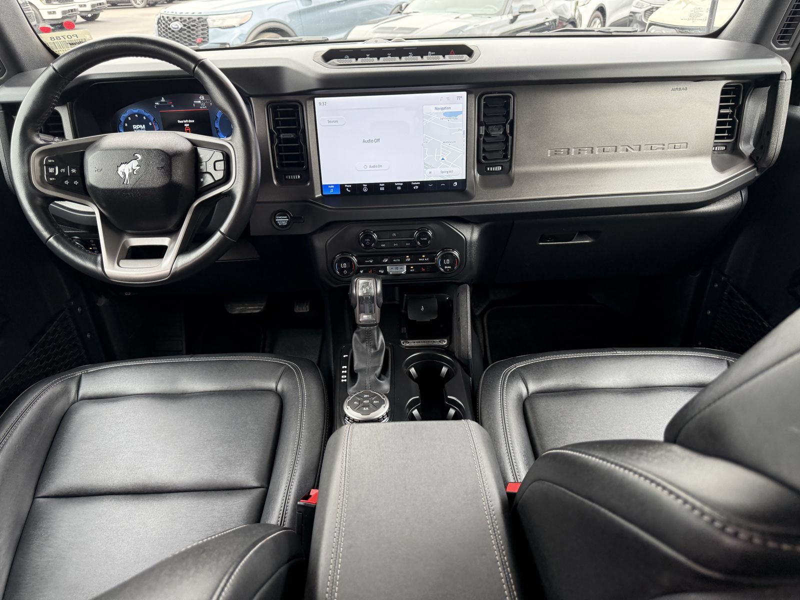 Certified 2025 Ford Bronco Badlands AWD/4WD image 17