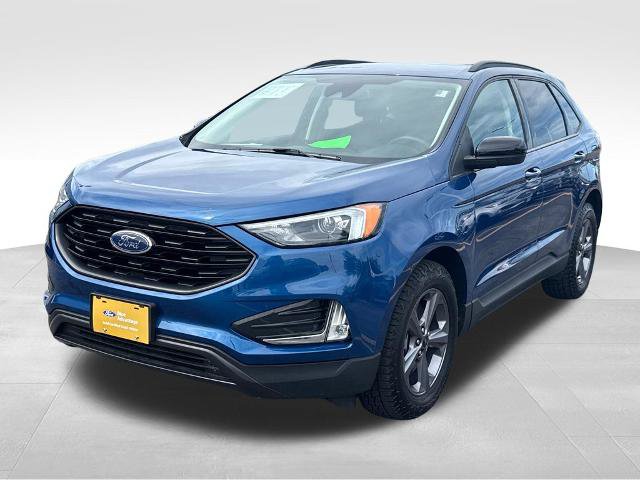 Certified 2024 Ford Edge SEL w/ Sport Appearance Package AWD/4WD image 2