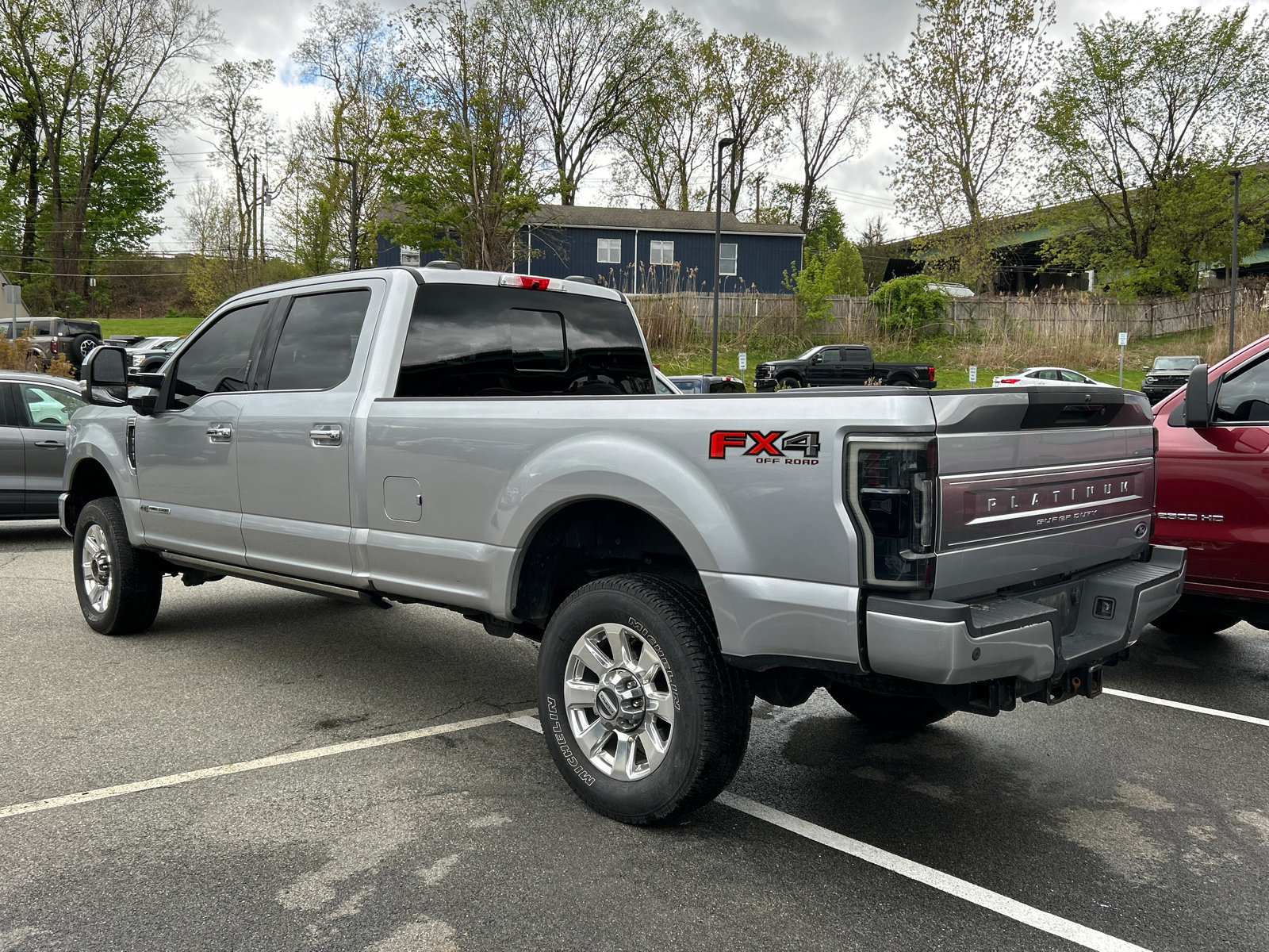 Certified 2022 Ford F350 Platinum AWD/4WD image 3