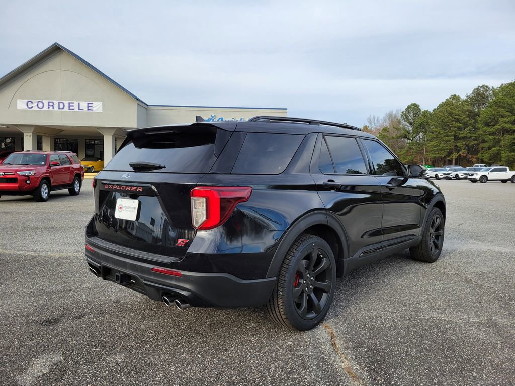 Certified 2022 Ford Explorer ST w/ Equipment Group 401A image 5
