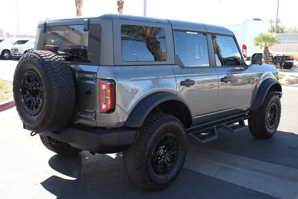 Certified 2022 Ford Bronco Wildtrak AWD/4WD image 8