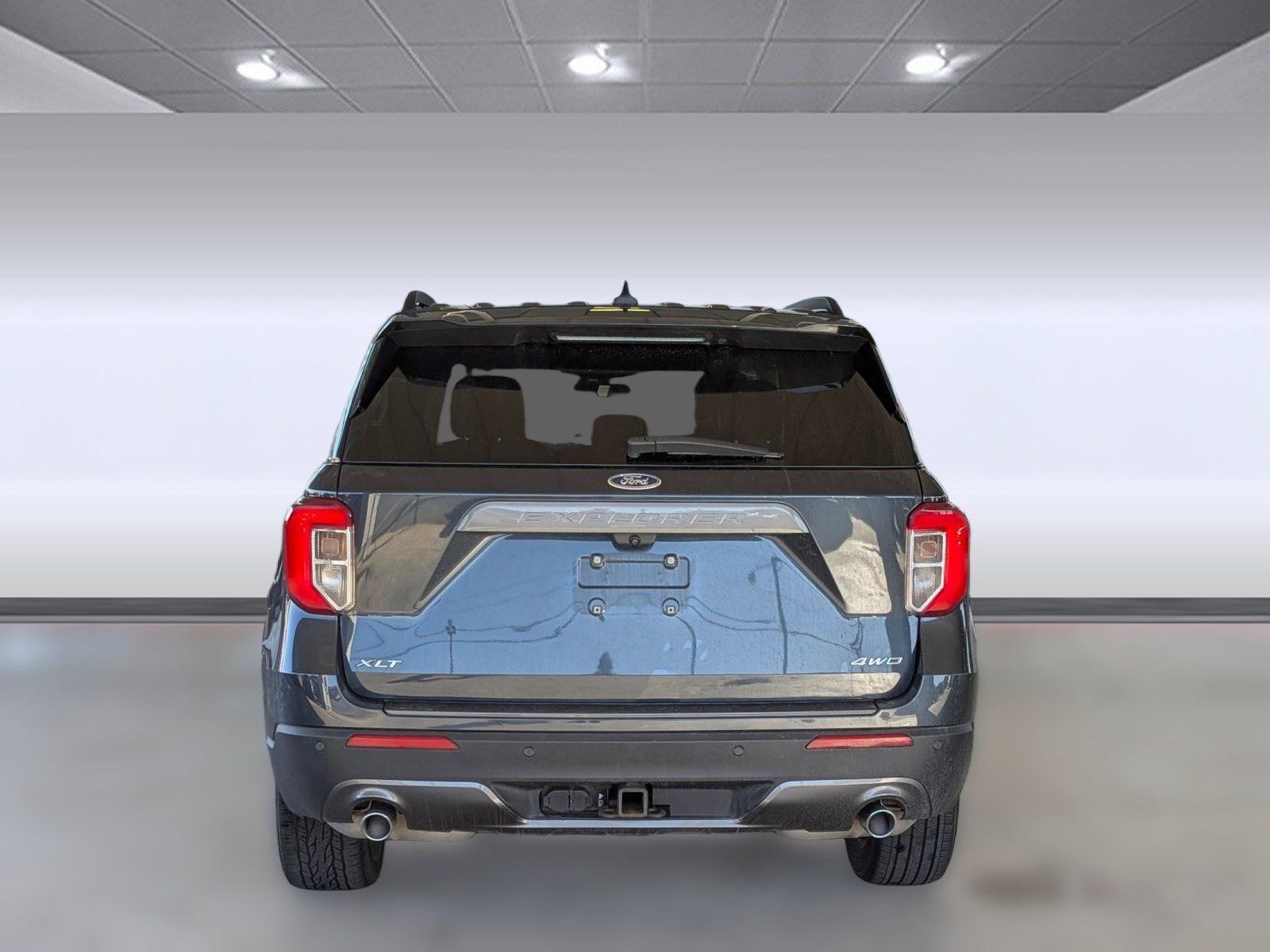 Certified 2023 Ford Explorer XLT w/ Equipment Group 202A image 4