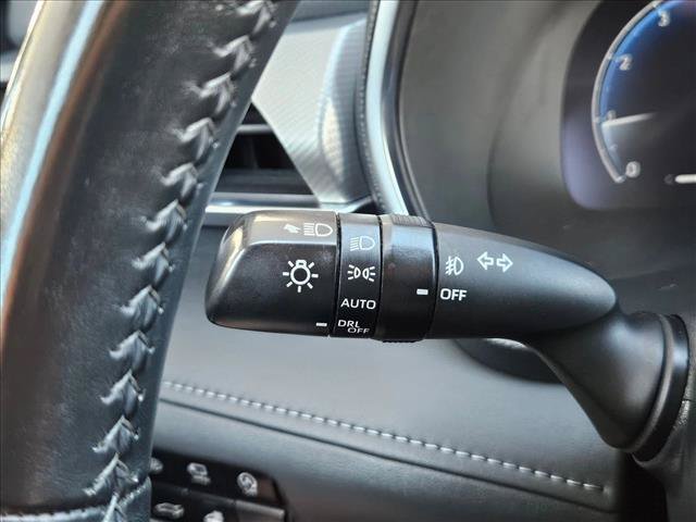 Used 2023 Toyota Highlander Platinum AWD/4WD image 21