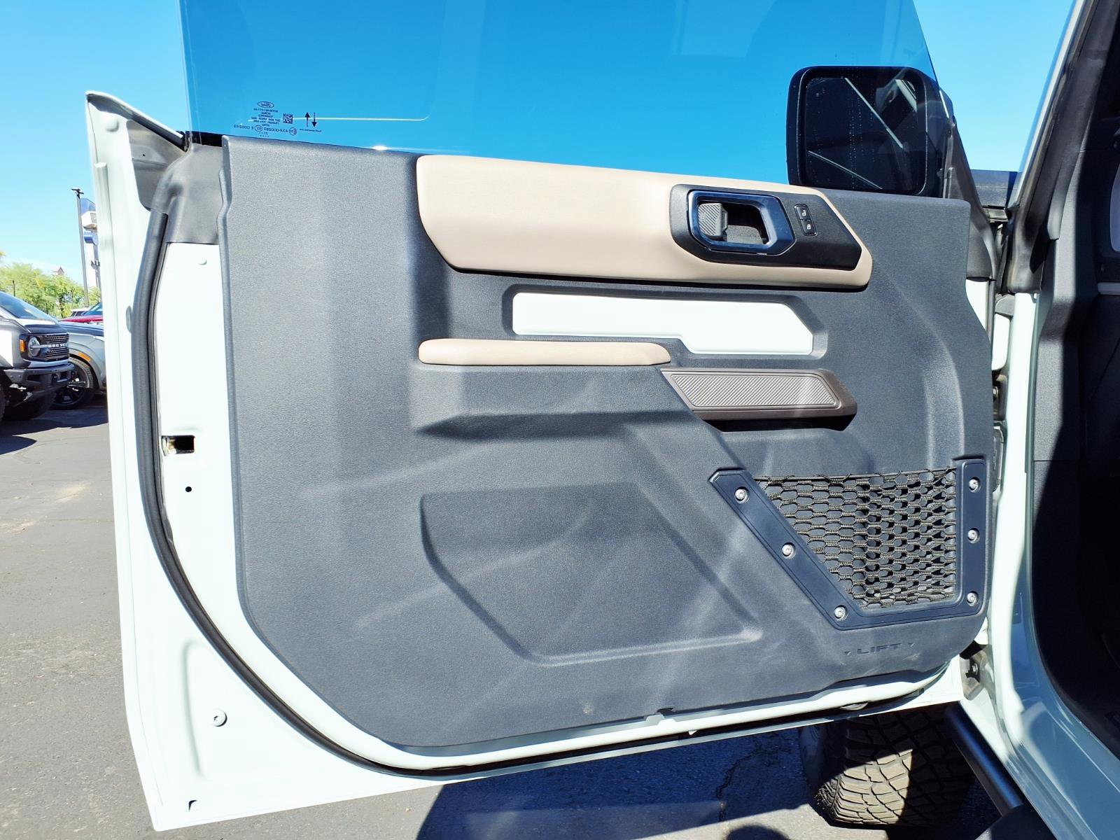 Certified 2023 Ford Bronco Wildtrak image 17