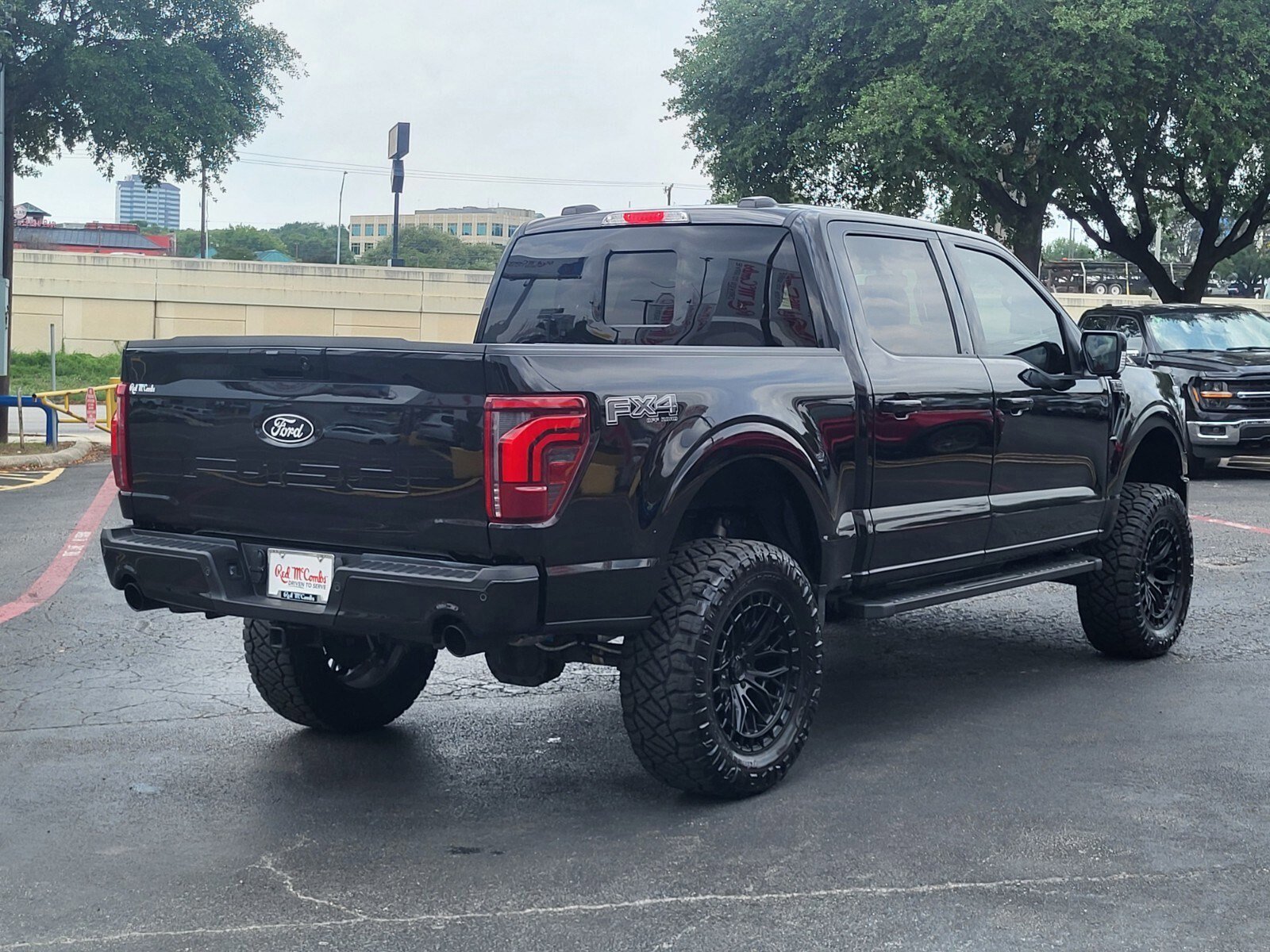 Certified 2025 Ford F150 Lariat w/ Equipment Group 501A Mid image 3