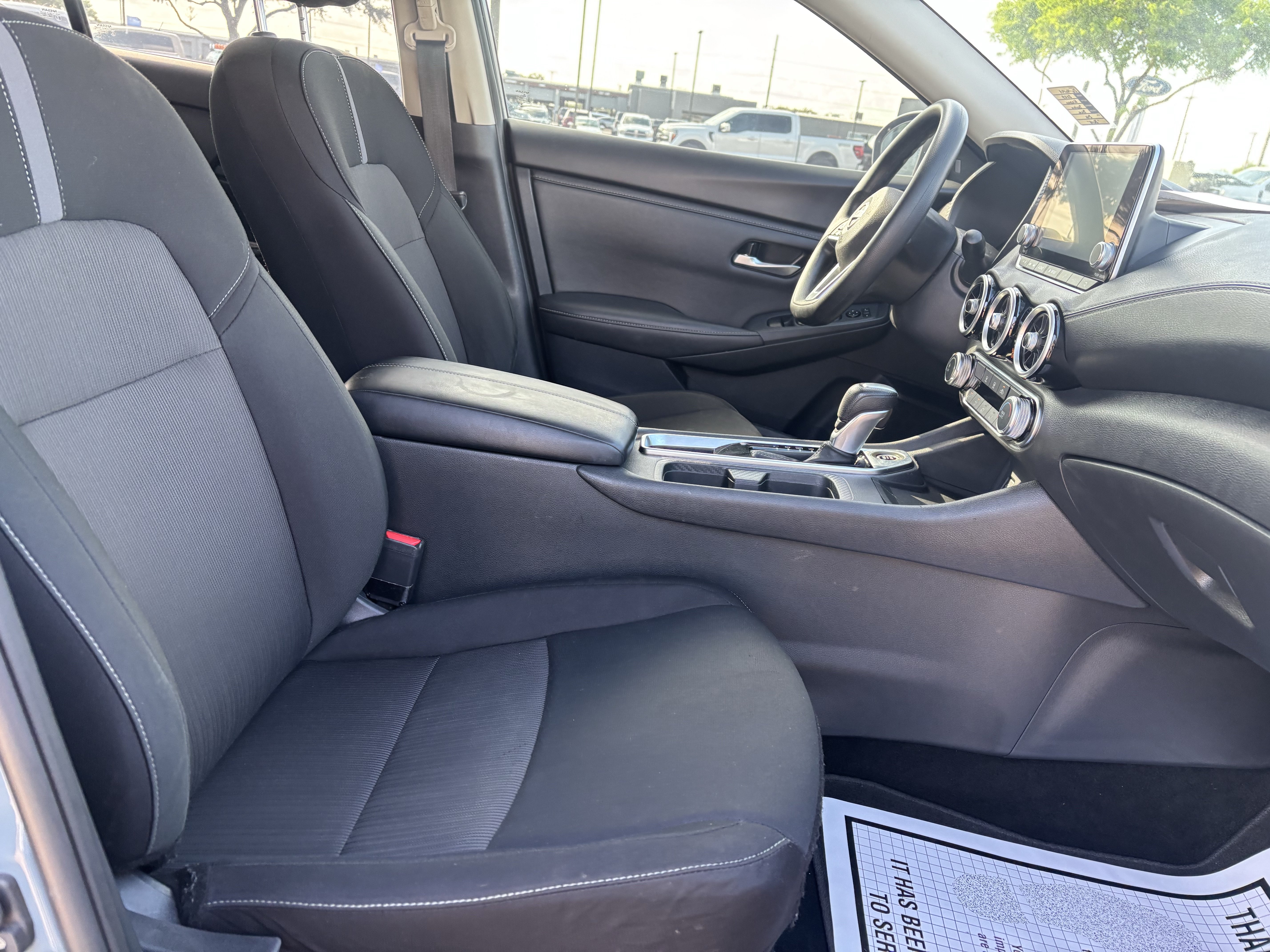 Used 2025 Nissan Sentra SV FWD image 24