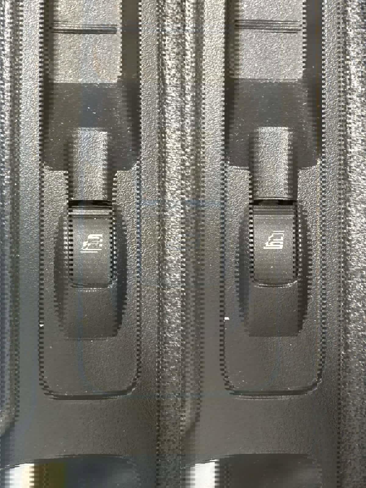 Certified 2018 Ford Escape SE w/ SE Sync 3 Package image 26