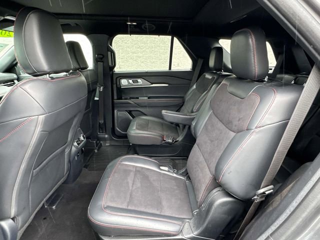 Certified 2025 Ford Explorer ST AWD/4WD image 13