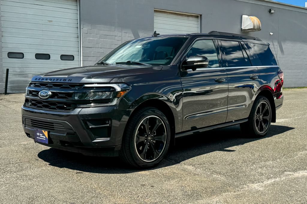 Certified 2023 Ford Expedition Limited AWD/4WD image 7