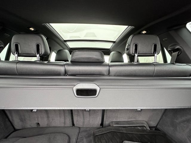 Used 2021 BMW X5 xDrive45e w/ Premium Package AWD/4WD image 13