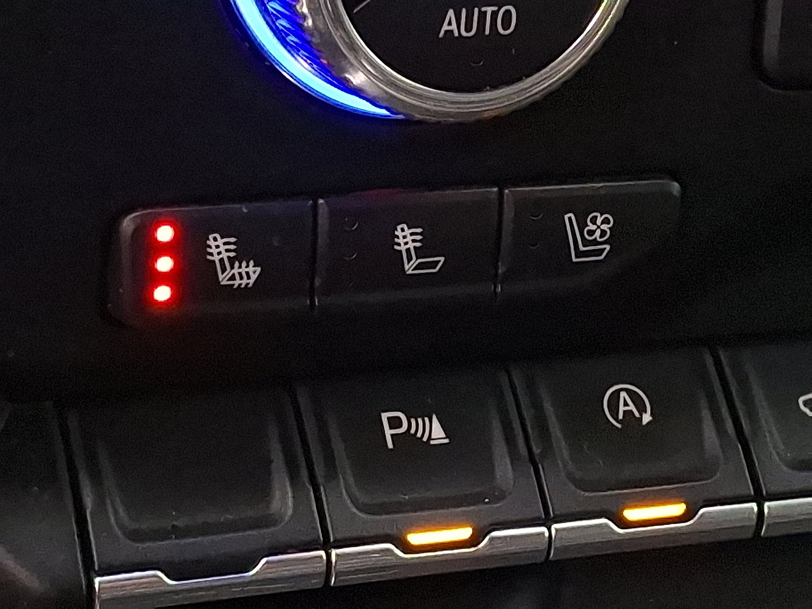 Used 2019 GMC Sierra 1500 AT4 w/ AT4 Premium Package image 23