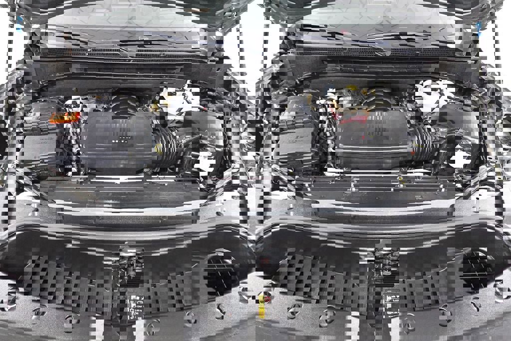 Used 2024 GMC Yukon AT4 w/ Technology Package image 33