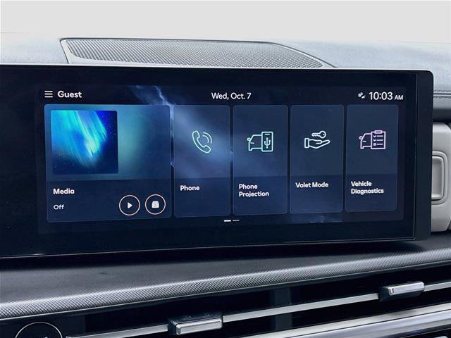 Used 2025 Hyundai Santa Fe SEL FWD image 15