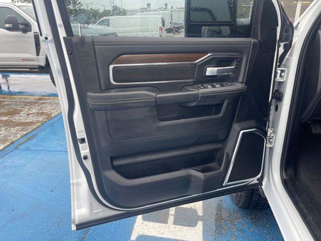 Used 2024 RAM 2500 Laramie w/ Safety Group AWD/4WD image 12