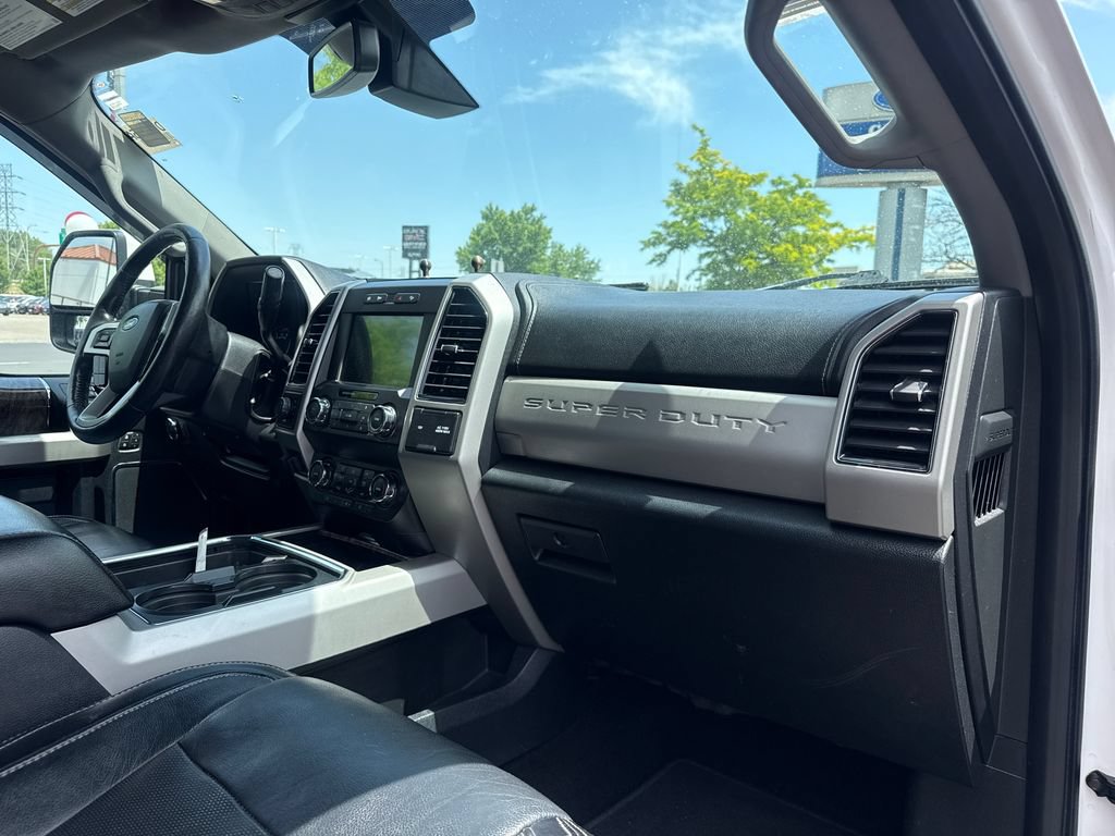 Certified 2019 Ford F250 Lariat w/ Lariat Ultimate Package AWD/4WD image 30
