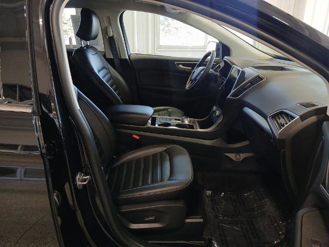 Certified 2024 Ford Edge SEL w/ Convenience Package image 18