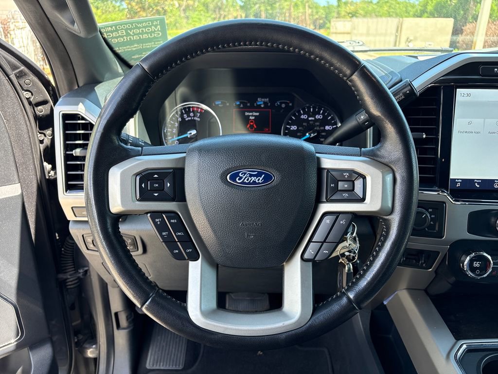 Certified 2022 Ford F250 Lariat w/ Lariat Value Package AWD/4WD image 16