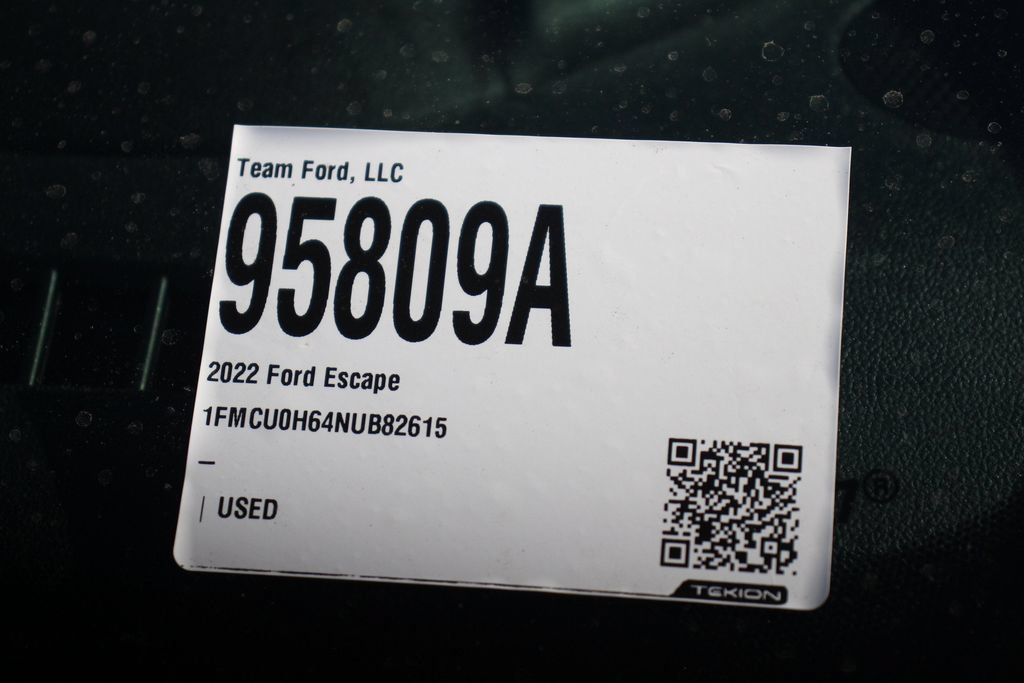 Certified 2022 Ford Escape SEL FWD image 30