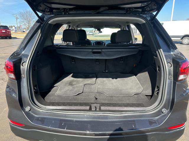 Used 2023 Chevrolet Equinox LT image 31