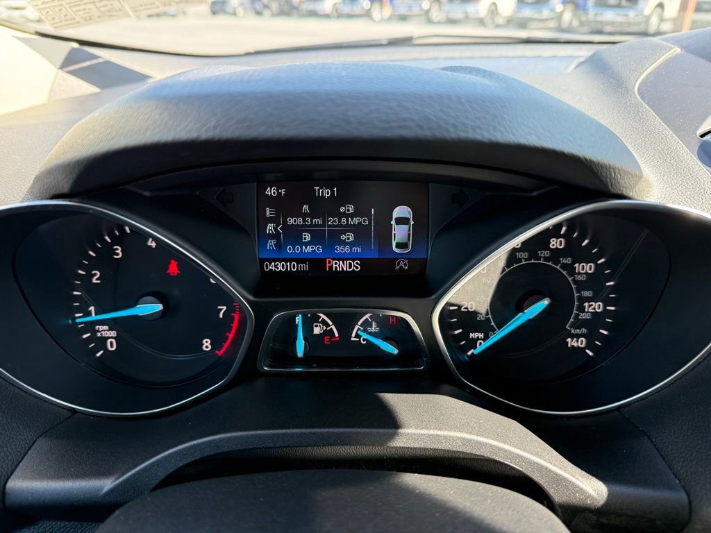 Certified 2018 Ford Escape Titanium w/ Ford Safe & Smart Package AWD/4WD image 26