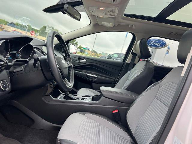 Certified 2019 Ford Escape Titanium AWD/4WD image 18
