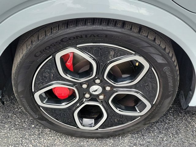Certified 2023 Ford Mustang Mach-E GT AWD/4WD image 10