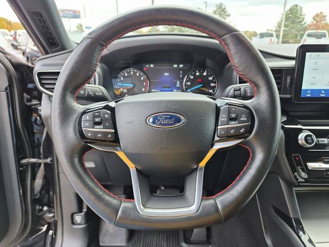 Certified 2023 Ford Explorer ST-Line w/ Class IV Trailer Tow Package AWD/4WD image 18