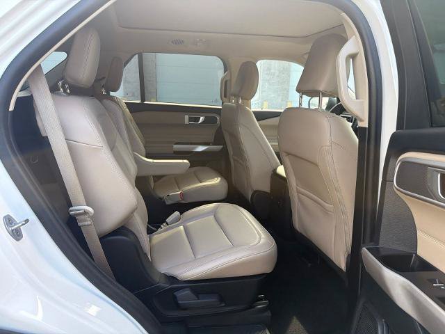 Certified 2023 Ford Explorer XLT w/ Equipment Group 202A AWD/4WD image 27