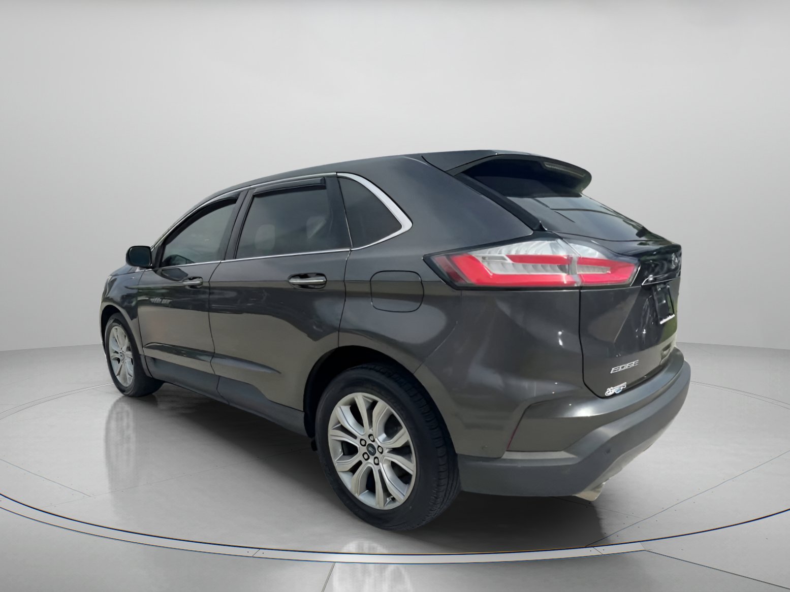 Certified 2019 Ford Edge Titanium w/ Equipment Group 301A FWD image 23