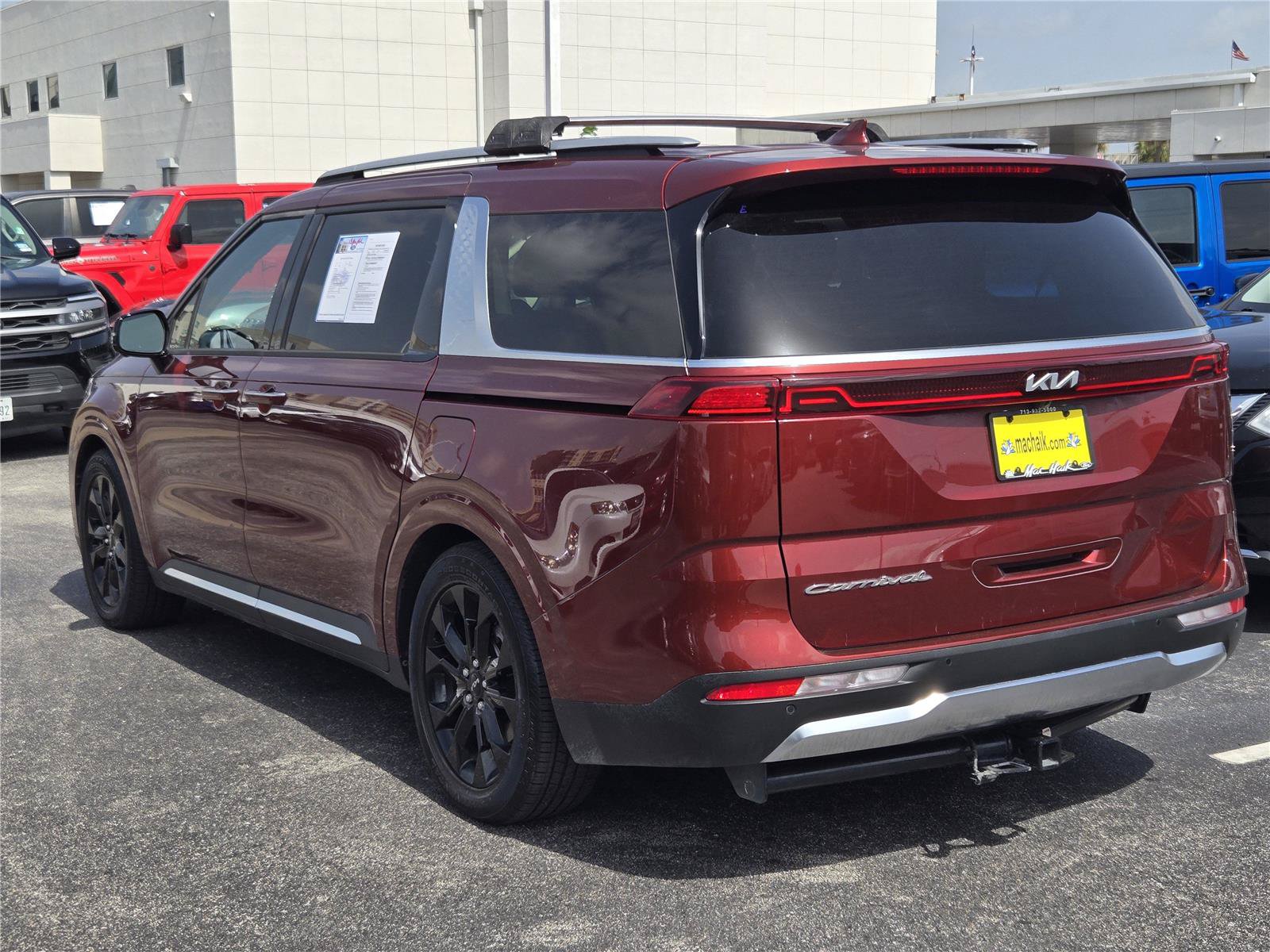 Used 2022 Kia Carnival SX Prestige FWD image 6
