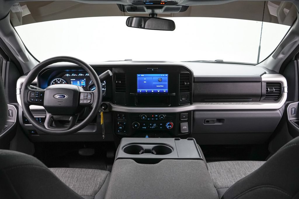 Certified 2025 Ford F250 XLT w/ FX4 Off-Road Package AWD/4WD image 15