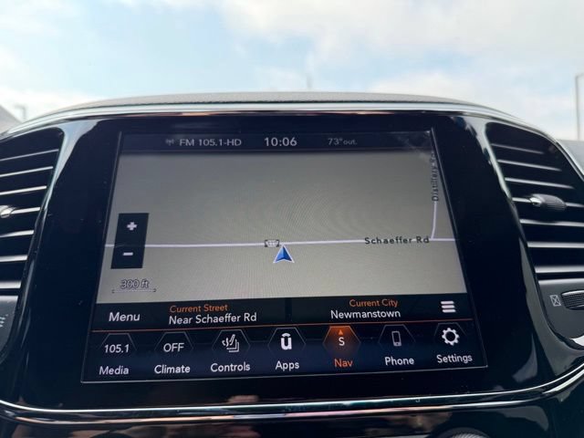 Used 2020 Jeep Grand Cherokee Laredo w/ Laredo X Package AWD/4WD image 18