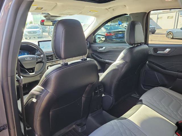 Certified 2024 Ford Escape SE w/ PHEV Premium Package FWD image 13