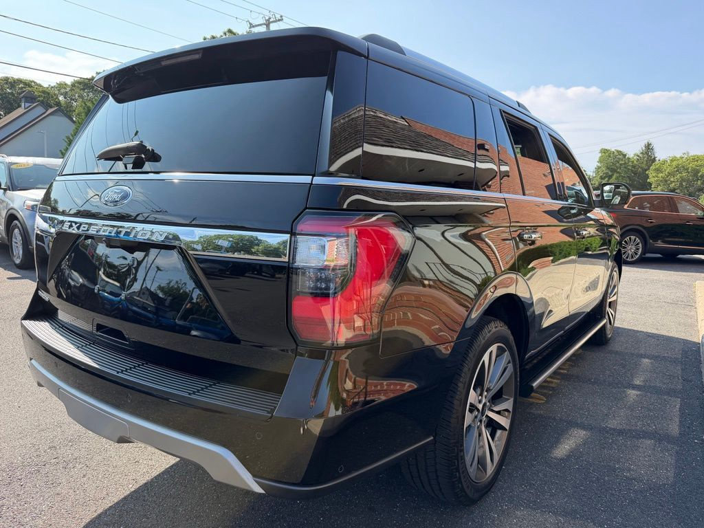 Certified 2020 Ford Expedition Limited w/ Equipment Group 302A AWD/4WD image 8