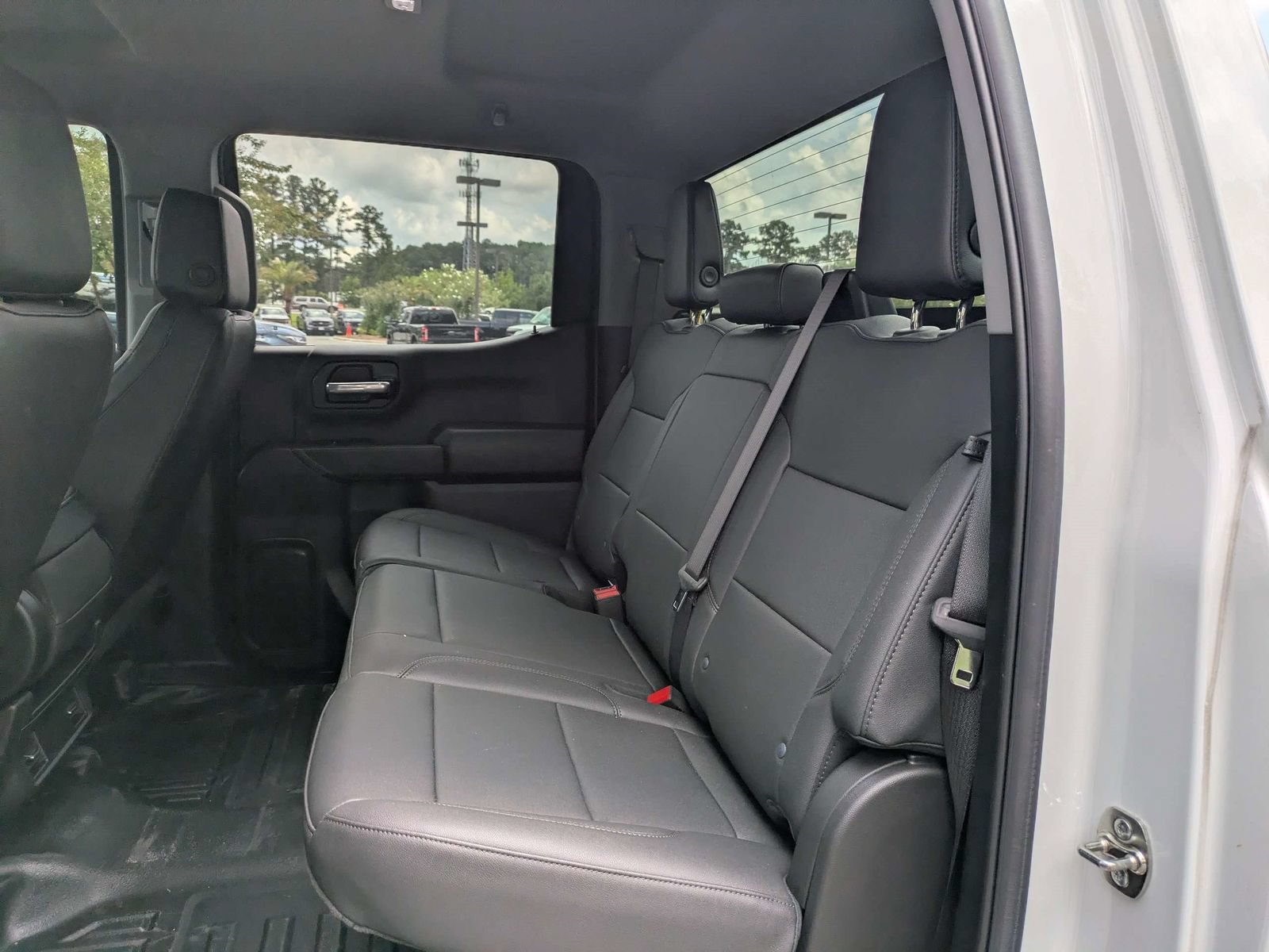 Used 2025 GMC Sierra 1500 Pro w/ Pro Value Package AWD/4WD image 8