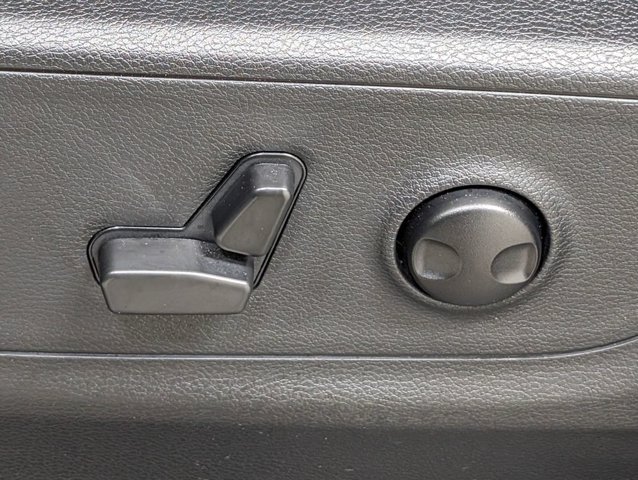 Used 2025 RAM 1500 Big Horn AWD/4WD image 16