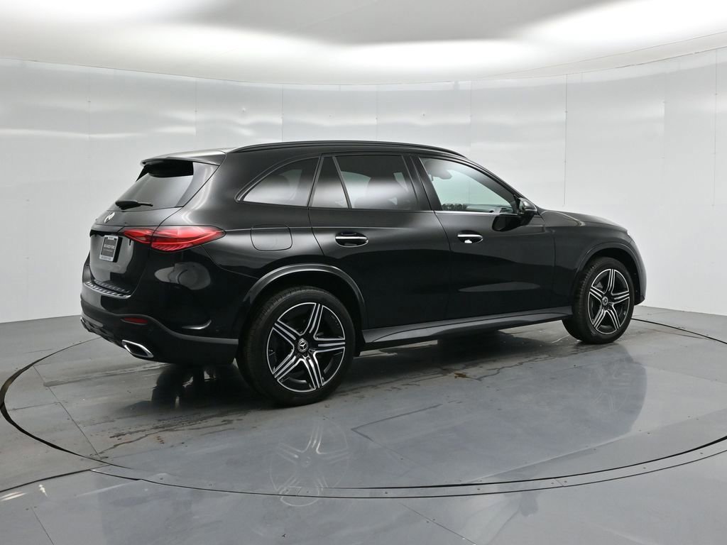 Used 2023 Mercedes-Benz GLC 300 image 12
