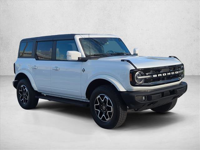 Certified 2024 Ford Bronco Outer Banks video 3