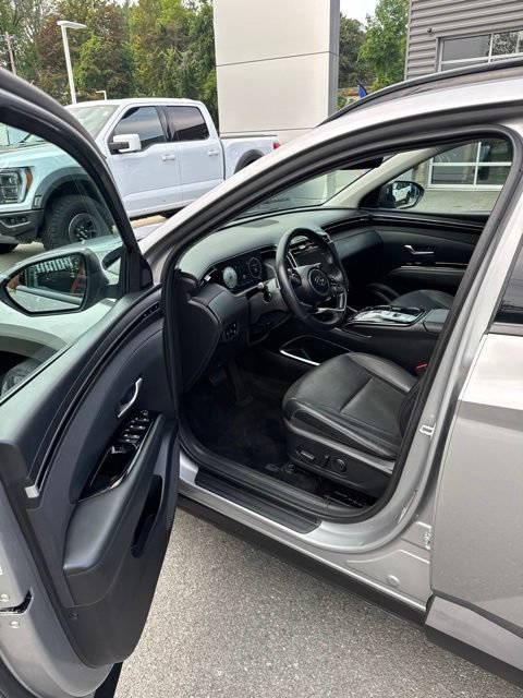 Used 2023 Hyundai Tucson Limited AWD/4WD image 17