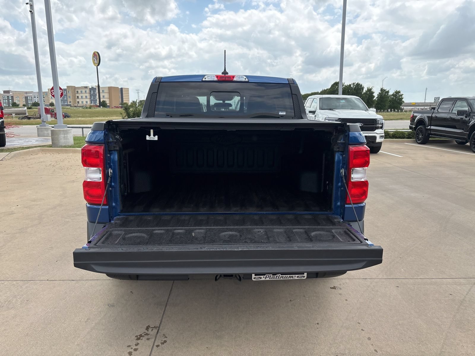 Certified 2024 Ford Maverick Lariat FWD image 5