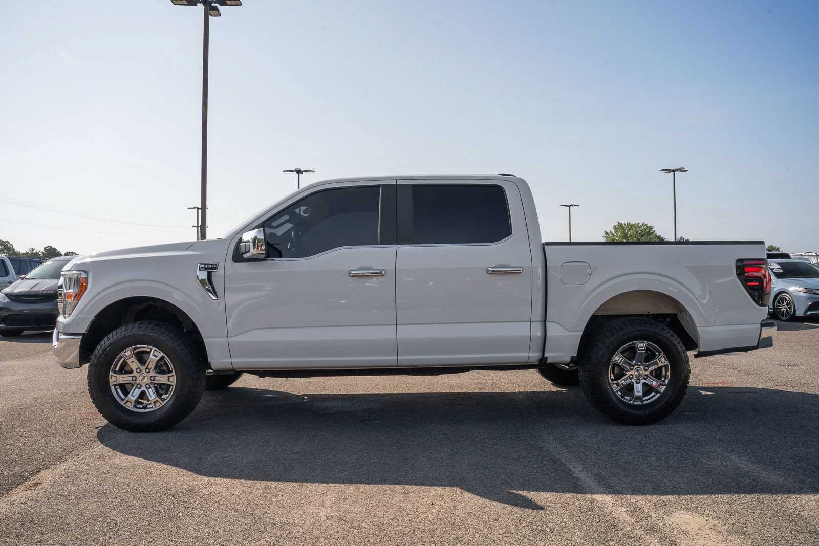 Certified 2021 Ford F150 XLT w/ XTR Package AWD/4WD image 6