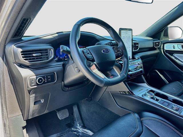 Certified 2024 Ford Explorer ST w/ Equipment Group 401A AWD/4WD image 10