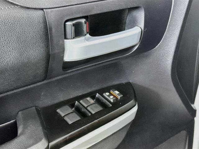 Used 2020 Toyota Tundra SR5 AWD/4WD image 18