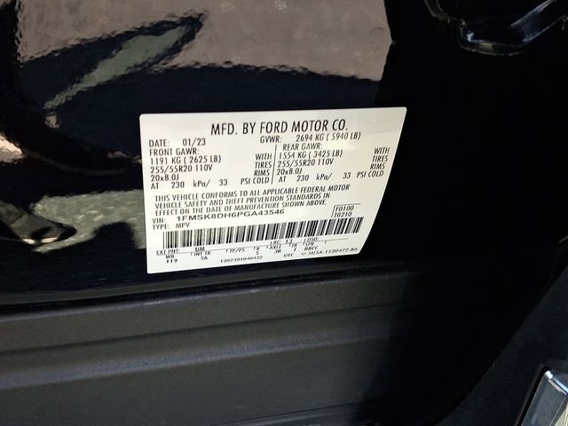 Certified 2023 Ford Explorer XLT w/ Equipment Group 202A AWD/4WD image 30