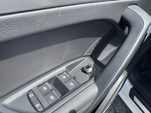 Used 2024 Audi Q5 2.0T Premium Plus AWD/4WD image 13