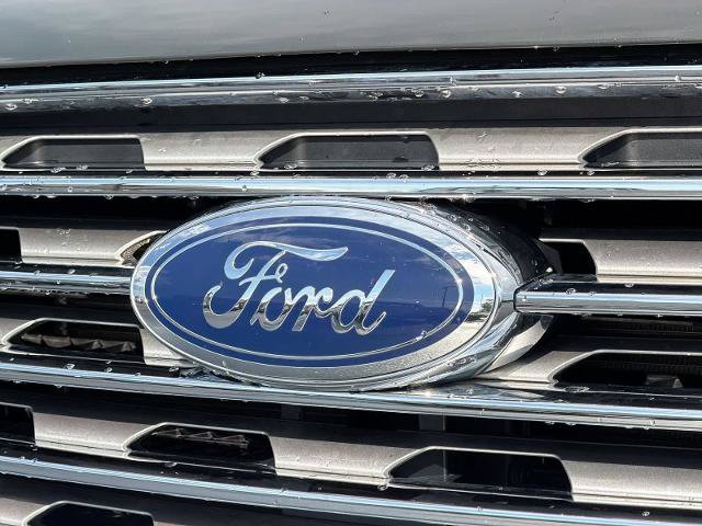 Certified 2022 Ford Edge SEL w/ Convenience Package AWD/4WD image 12