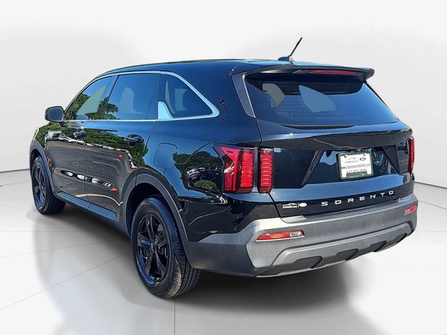 Used 2022 Kia Sorento LX FWD image 5