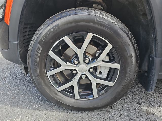Used 2023 Jeep Grand Cherokee Limited w/ Trailer Tow Prep Group (B) RWD image 37